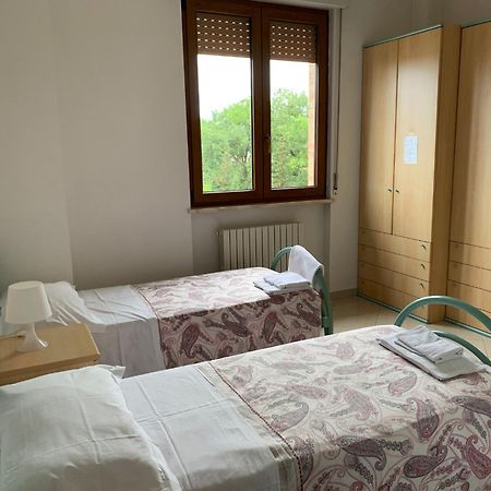 Ostello Il Volto Potenza Bagian luar foto