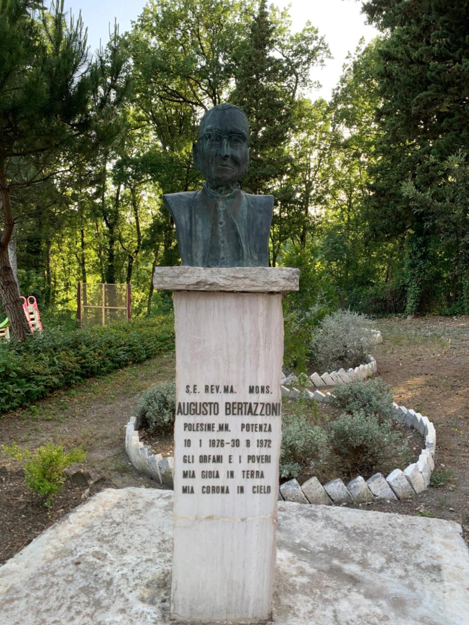 Ostello Il Volto Potenza Bagian luar foto