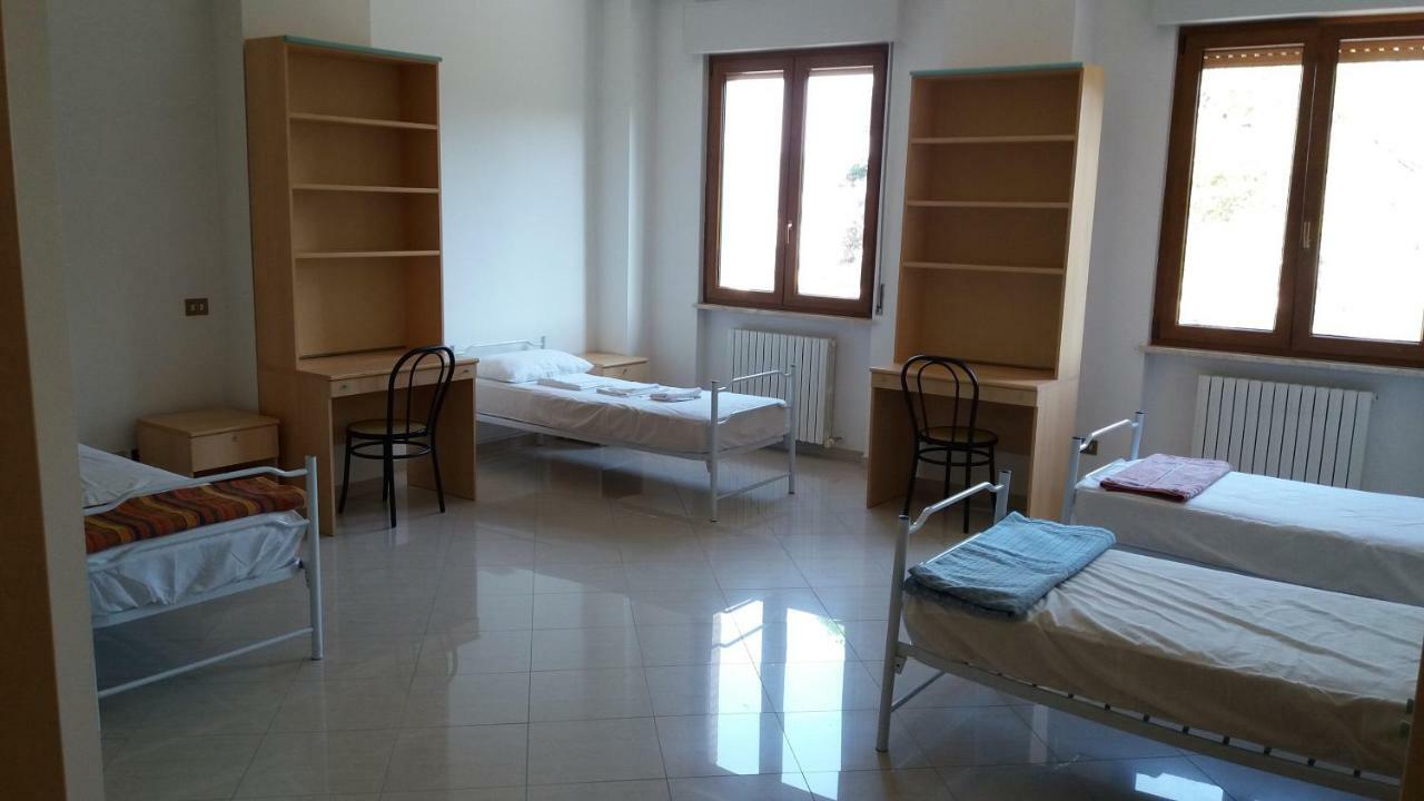 Ostello Il Volto Potenza Bagian luar foto